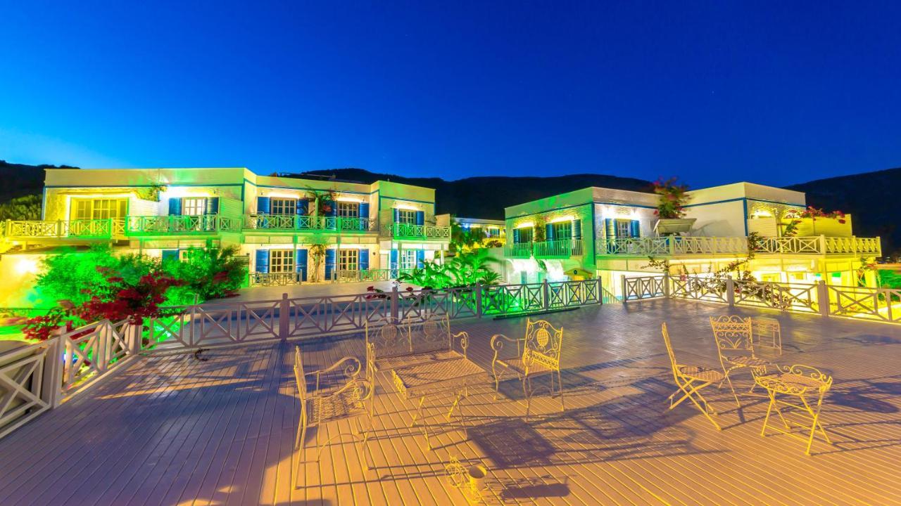 Hotel Mavi Beyaz Palamutbuku Luaran gambar
